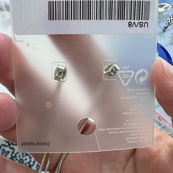 H&M Silver Dangle Earrings - Picture 3 of 3
